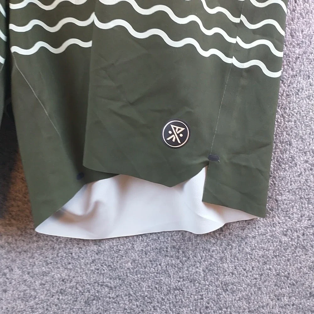 Roark Passage Primo 18 Island Time Boardshorts Dark Military Green Mens 40 RB429